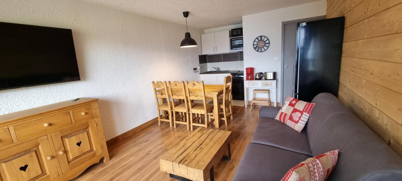 شقة Auris Les Gentianes Station Alpe Huez المظهر الخارجي الصورة