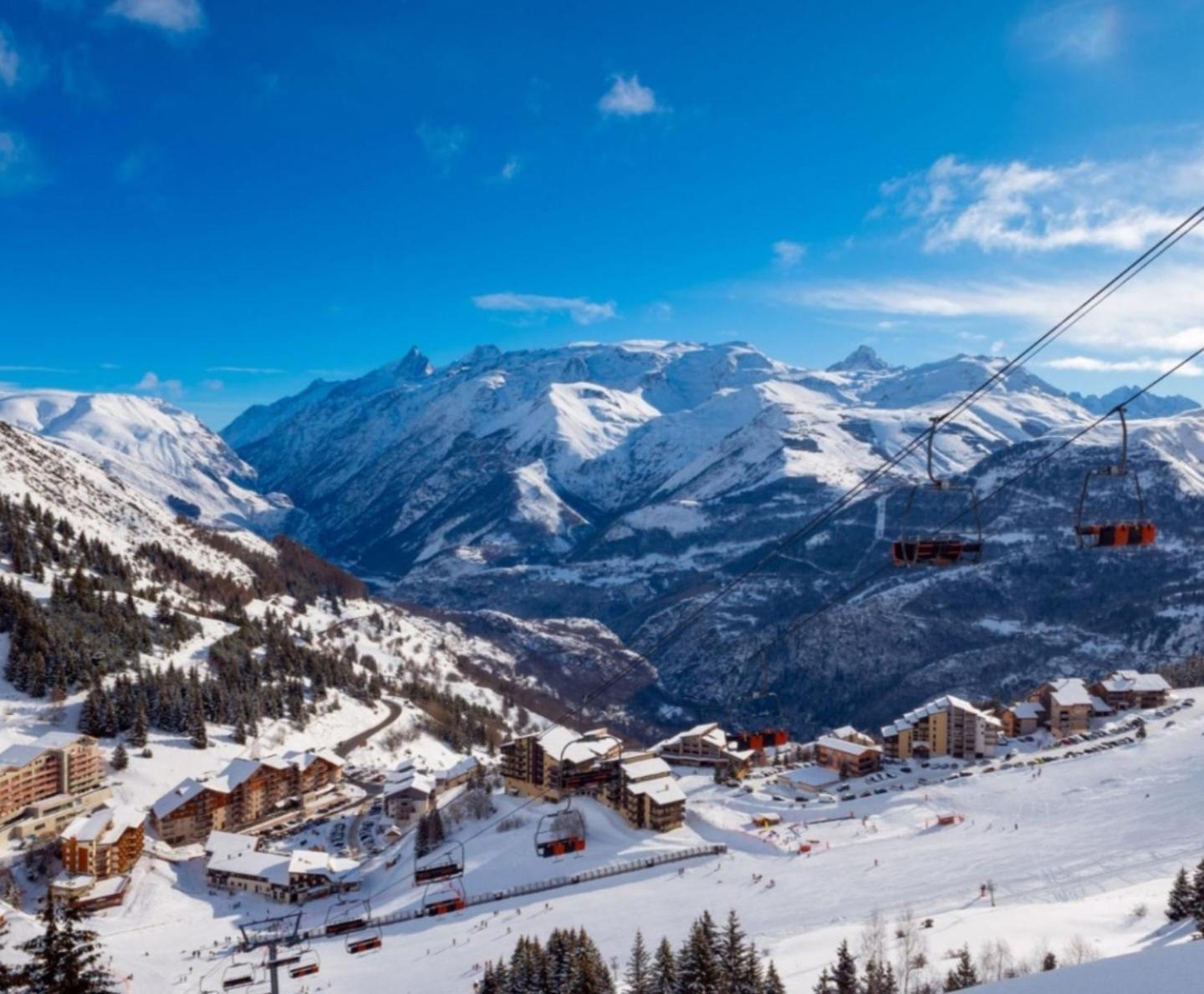 شقة Auris Les Gentianes Station Alpe Huez المظهر الخارجي الصورة