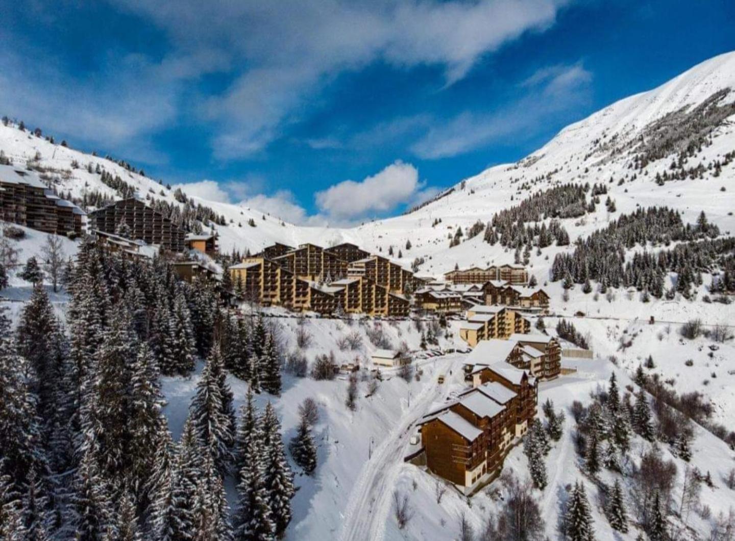 شقة Auris Les Gentianes Station Alpe Huez المظهر الخارجي الصورة